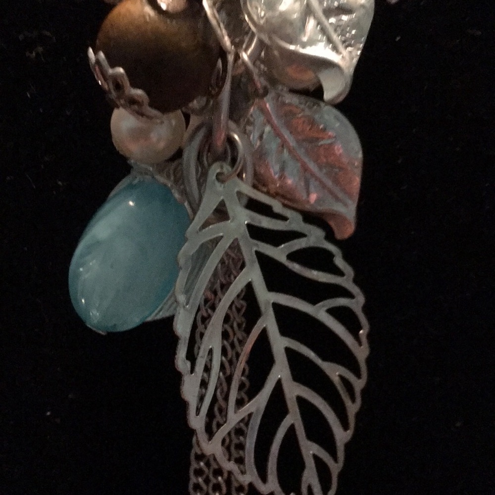 Beautiful necklace - Picture 6 of 6